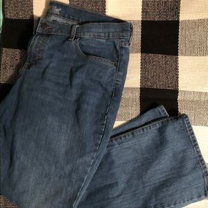 Like new old navy sz 16 short bootcut jeans!